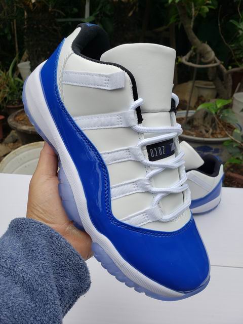 Air Jordan 11 Low Blue White;